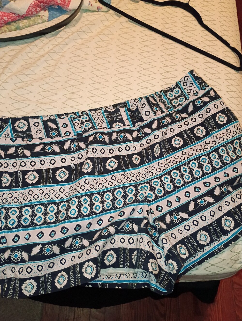 LOFT SIZE 16 SHORTS